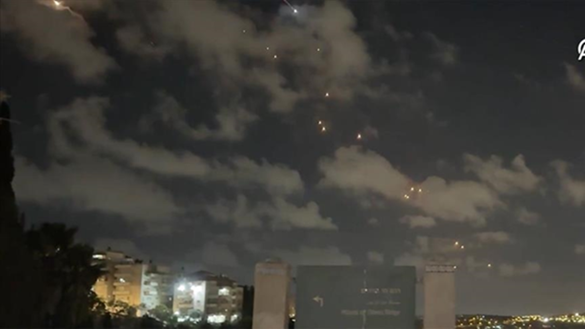 باشگاه خبرنگاران -گزارش صدای انفجار و آژیر‌های خطر در سرزمین‌های اشغالی