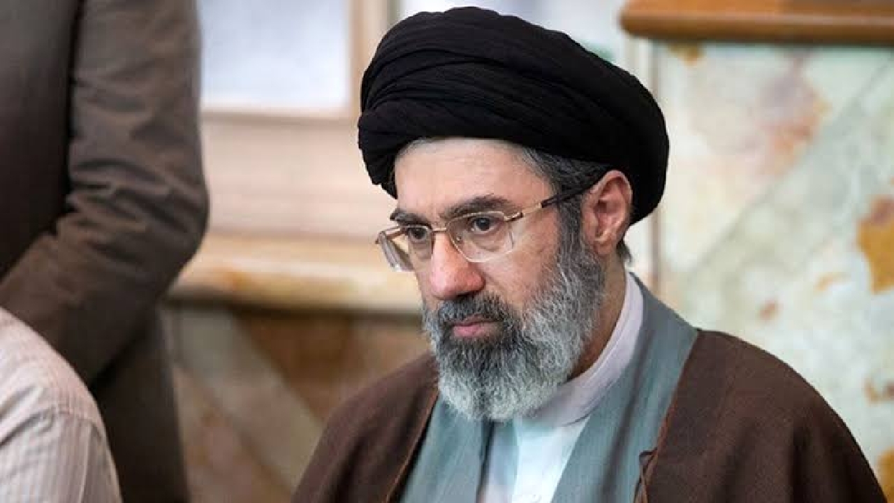 قدردانی رهبر معظم انقلاب از علمای اهل سنت استان کردستان