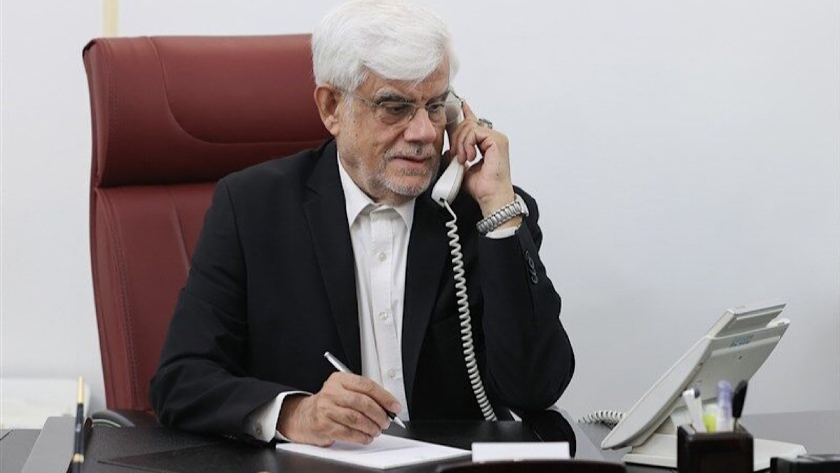 باشگاه خبرنگاران -محمدرضا عارف: روحیه جهادی امدادگران هلال احمر موجب دلگرمی مردم است