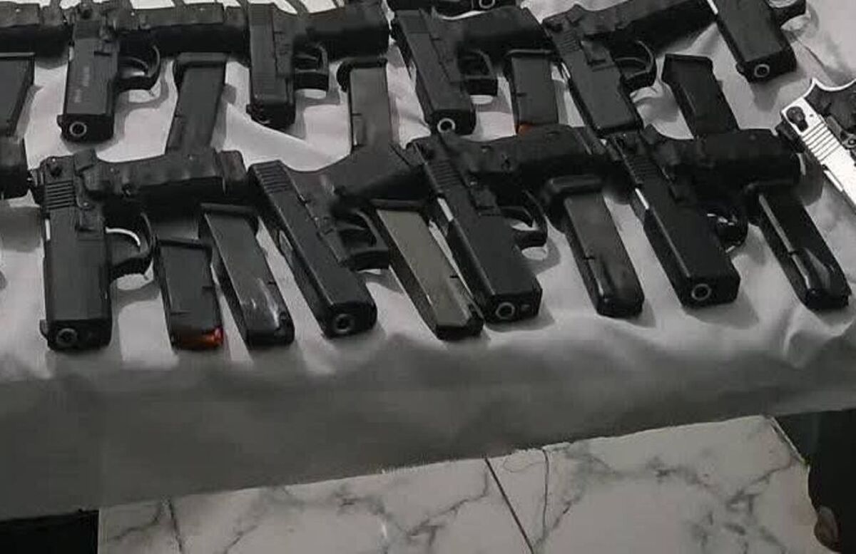 باشگاه خبرنگاران -دستگیری قاچاقچیان سلاح در مرز‌های غرب کشور