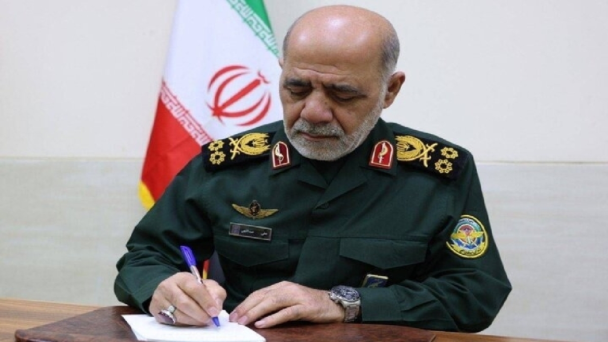 باشگاه خبرنگاران -تقدیر فرمانده قرارگاه مرکزی خاتم‌الانبیا از خانواده کارکنان نیرو‌های مسلح