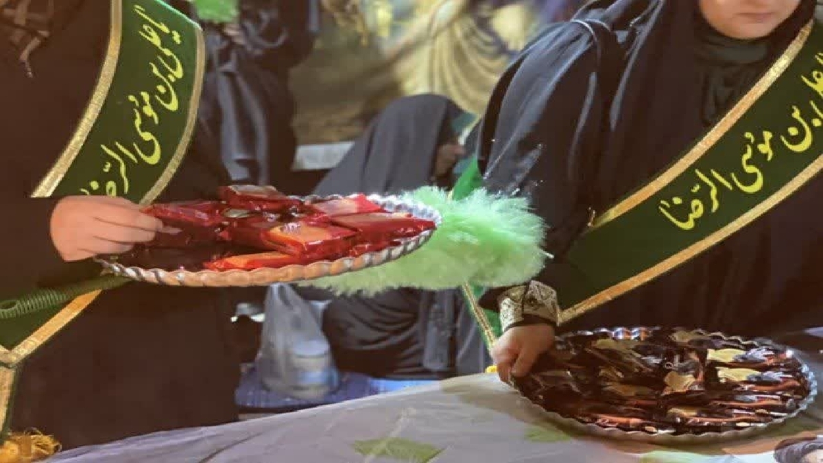 باشگاه خبرنگاران -خادمیاران رضوی پای عشق وطن + عکس