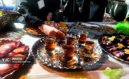 خادمیاران رضوی پای عشق وطن + عکس