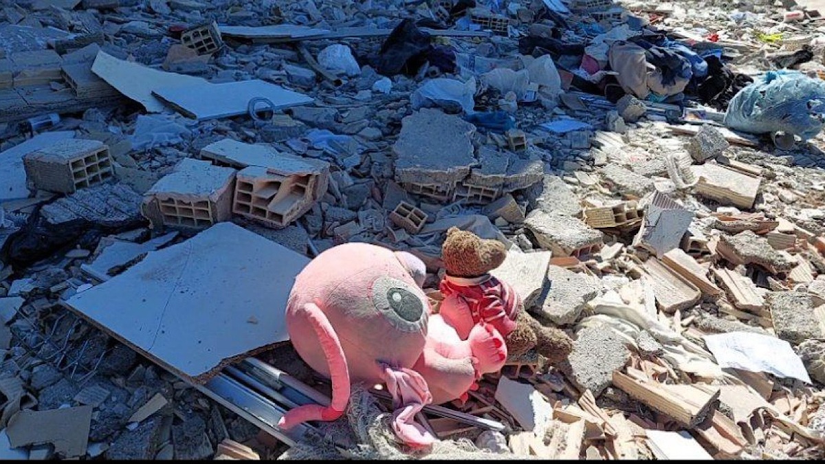 باشگاه خبرنگاران -شهادت ۳ کودک در حمله هوایی بامدادی دشمن به پردیس