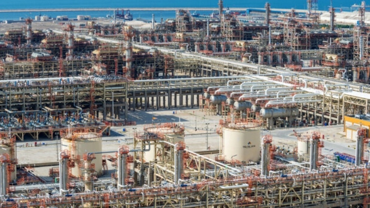 باشگاه خبرنگاران -ضرورت بهینه‌سازی مصرف در شرایط جنگی/ پایداری با تلاش صنعتگران حوزه انرژی