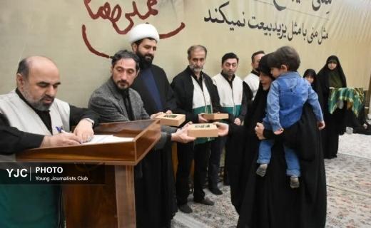 تجلیل از مادران برگزیده رویداد &laquo;شکوه مادری&raquo; در رشت+ تصاویر