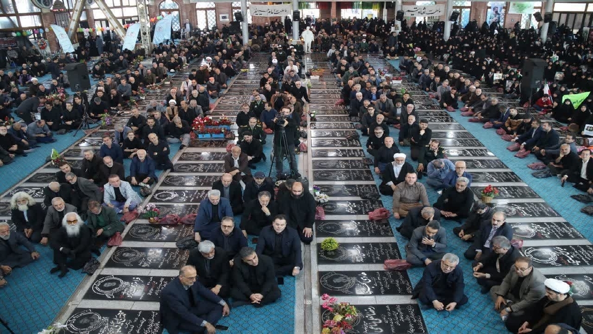 باشگاه خبرنگاران -مراسم اربعین شهادت رهبر شهید انقلاب اسلامی در گلزار شهدای رشت + فیلم