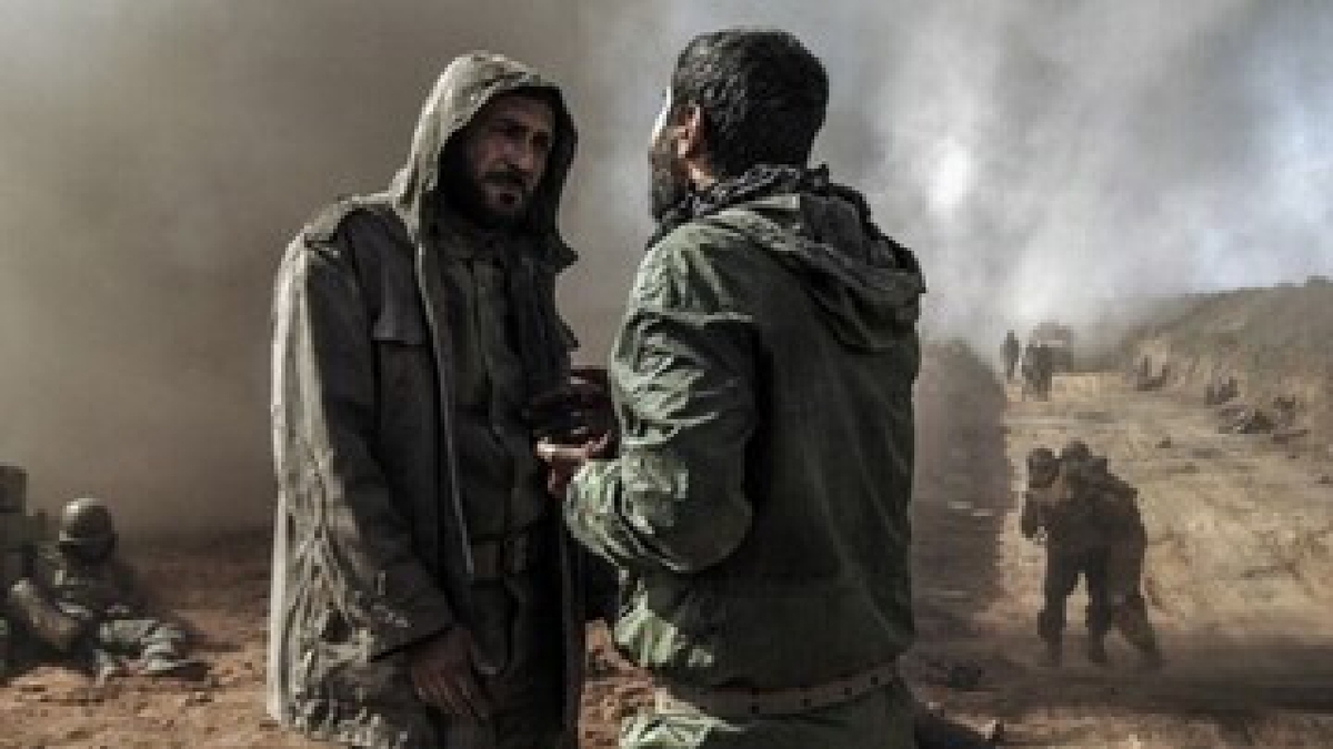 باشگاه خبرنگاران -هنر انقلاب از گالری‌های اشرافی به دل خیابان آمد/شعار زدگی آفت هنر است