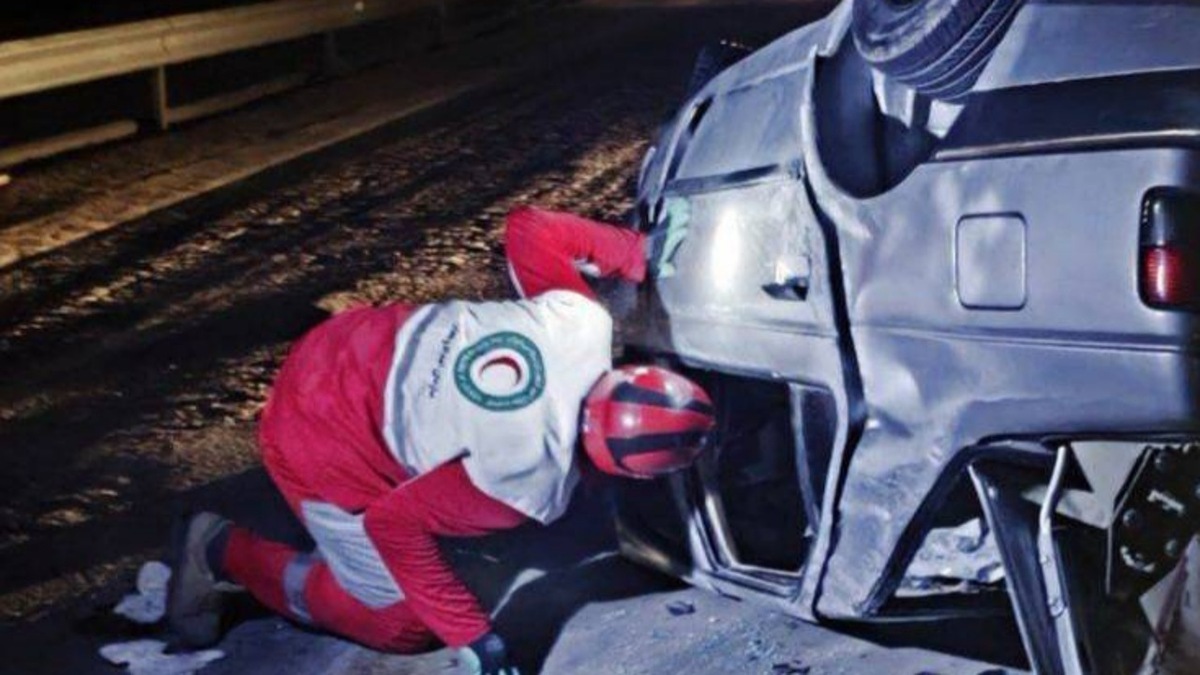 باشگاه خبرنگاران -۹ کشته و مجروح در برخورد دو خودروی پژو ۴۰۵ در جاده زابل به نهبندان