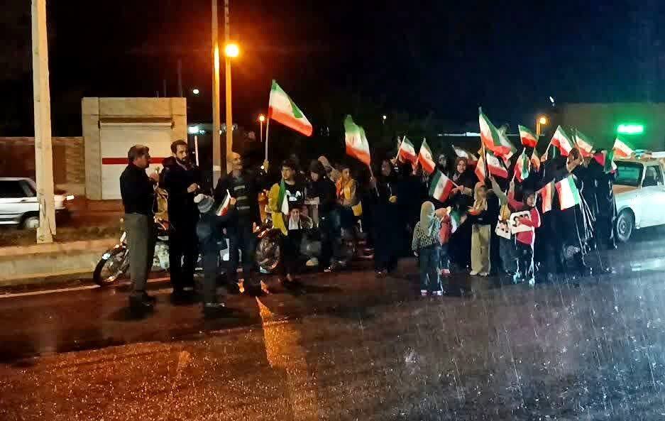 اجتماع پرشور اهالی دهستان ده محمد در مراسم چهلم رهبر شهید