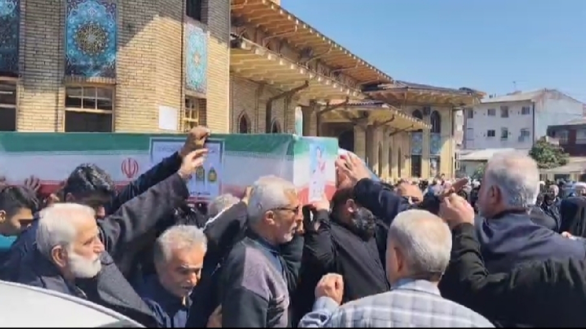 باشگاه خبرنگاران -آئین تشییع پیکر مطهر ناخداسوم سید مجید فاطمی پور در رشت