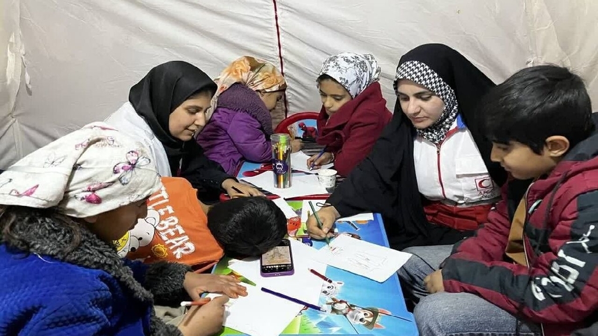 باشگاه خبرنگاران -خدمت‌رسانی ۱۲ هزار نفر از دختران طرح ملی «یاس» به مردم در شرایط جنگ تحمیلی