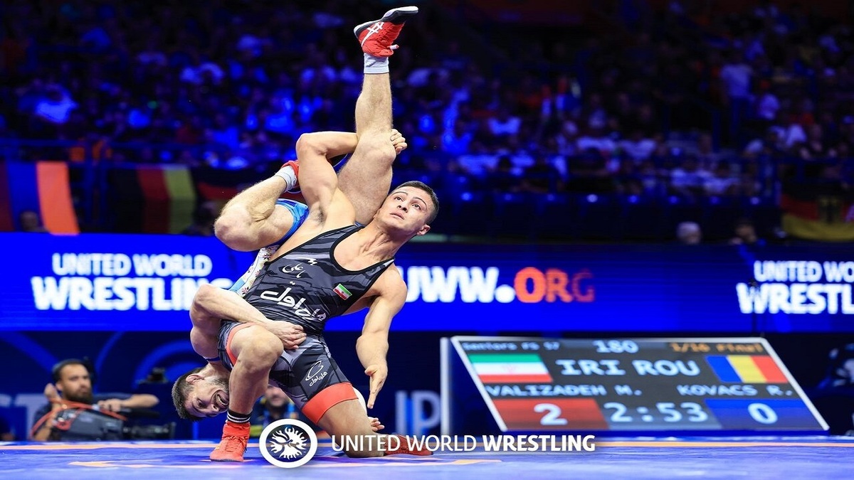 باشگاه خبرنگاران -کشتی آزاد قهرمانی آسیا؛ والی‌زاده مقتدرانه طلایی شد