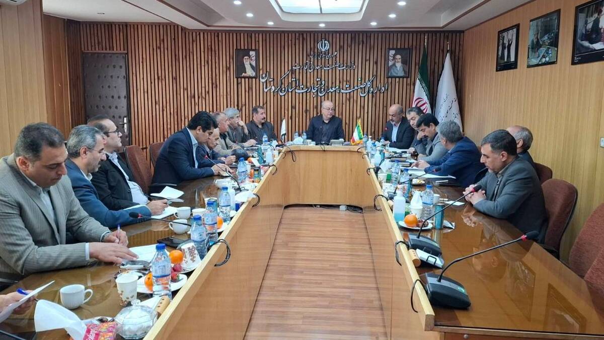 باشگاه خبرنگاران -نقش‌آفرینی اصناف و دستگاه‌های نظارتی کردستان در ایجاد ثبات بازار