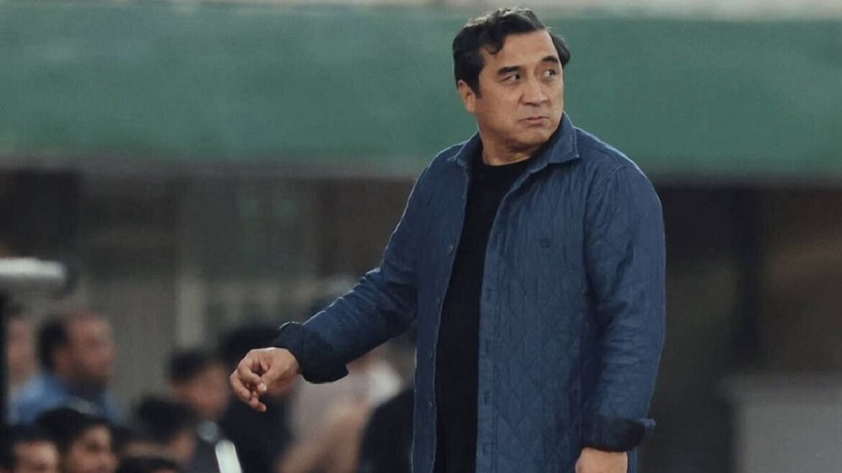 باشگاه خبرنگاران -عزیزی: بازیکنان تراکتور برای نام ایران تلاش خود را می‌کنند