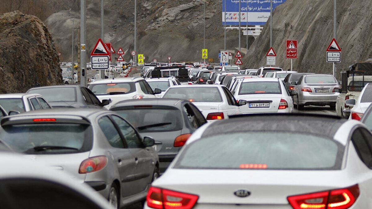 باشگاه خبرنگاران -آزادراه شمال و جاده چالوس در مسیر جنوب به شمال یکطرفه شد