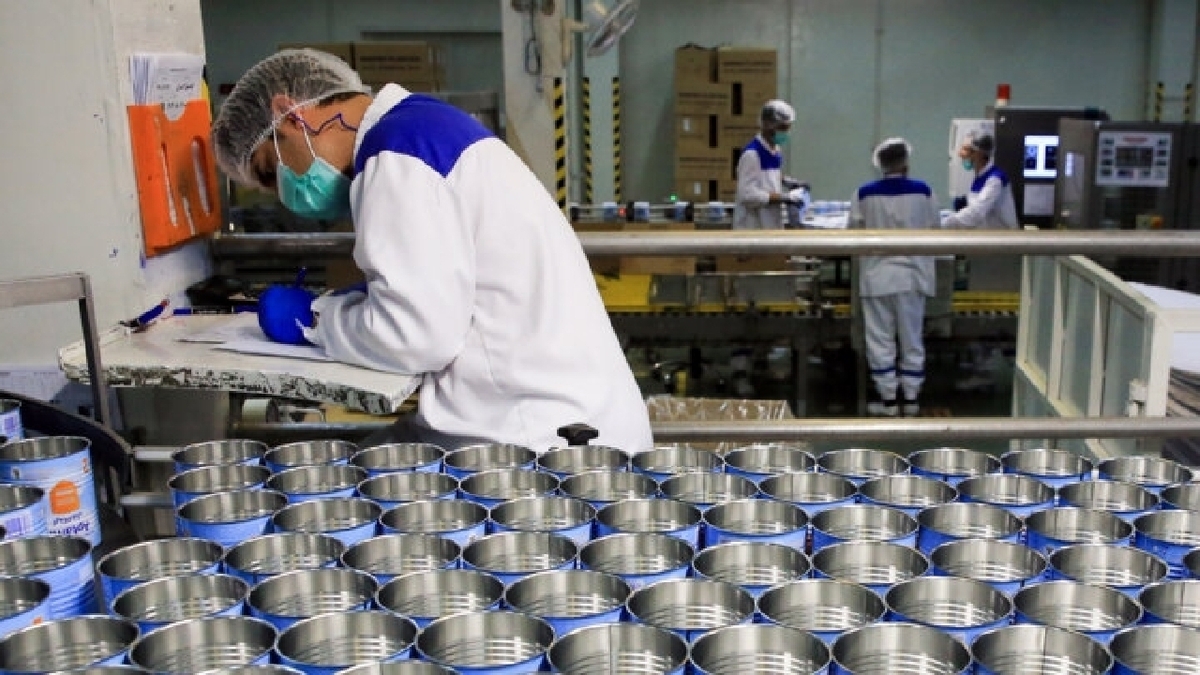 باشگاه خبرنگاران -تولید ۱۳ میلیون قوطی شیرخشک در ایام جنگ