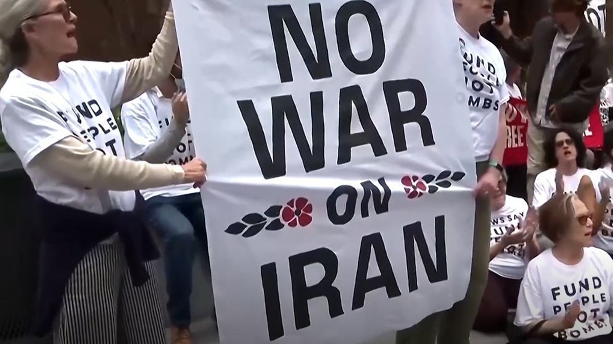 باشگاه خبرنگاران -سرکوب تظاهرات مردم آمریکا در اعتراض به همدستی با رژیم اسرائیل + فیلم