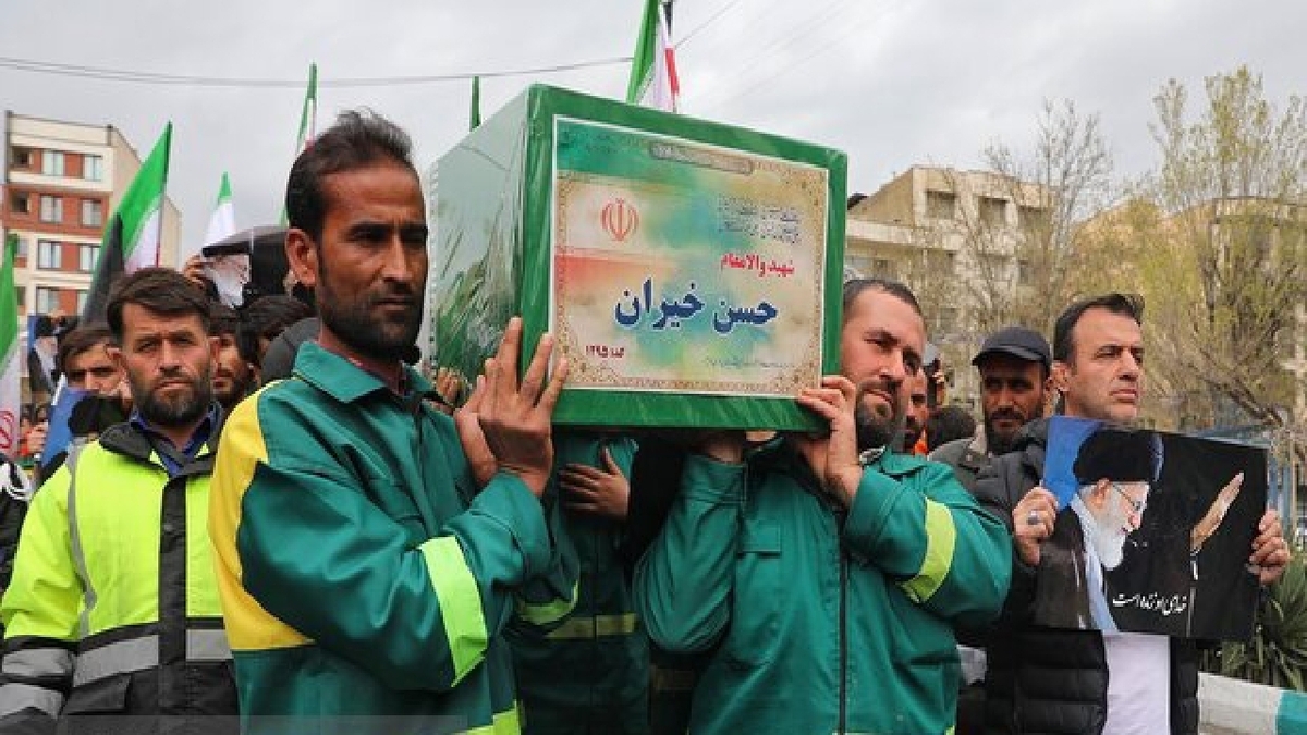 باشگاه خبرنگاران -روایتی از جبهه خاموش پاکیزگی؛ آنها شهادت را با عرق جبین و جارو خریدند