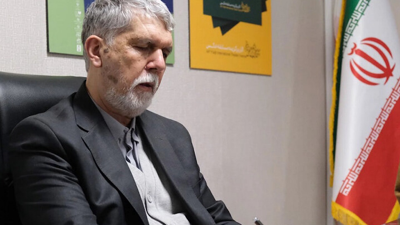 وزیر ارشاد برای چاوشی نوشت؛ در ستایش صدایی که دشمن شکن شد