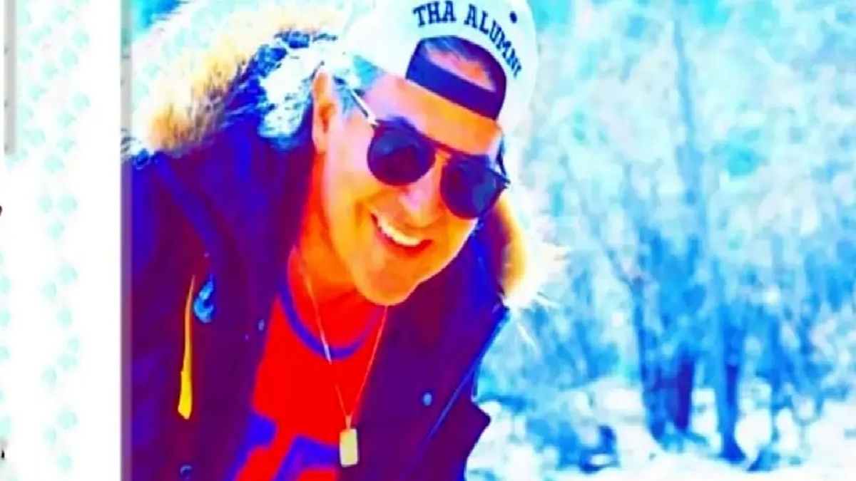 باشگاه خبرنگاران -خواننده لس‌آنجلسی خطاب به مهناز افشار: نان‌تان را در خون مردم نزنید!