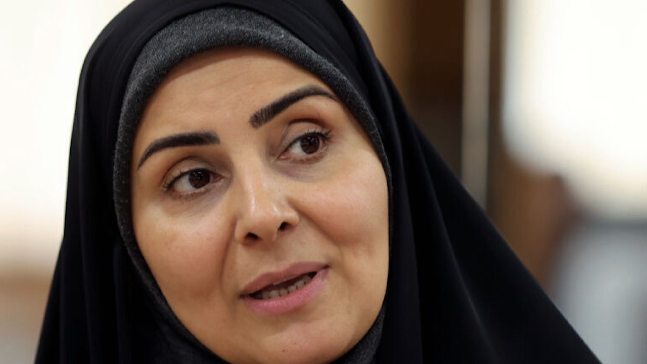 تسهیل در ترخیص کالا‌های اساسی با همکاری وزارتخانه‌های راه، اقتصاد، صمت و جهاد