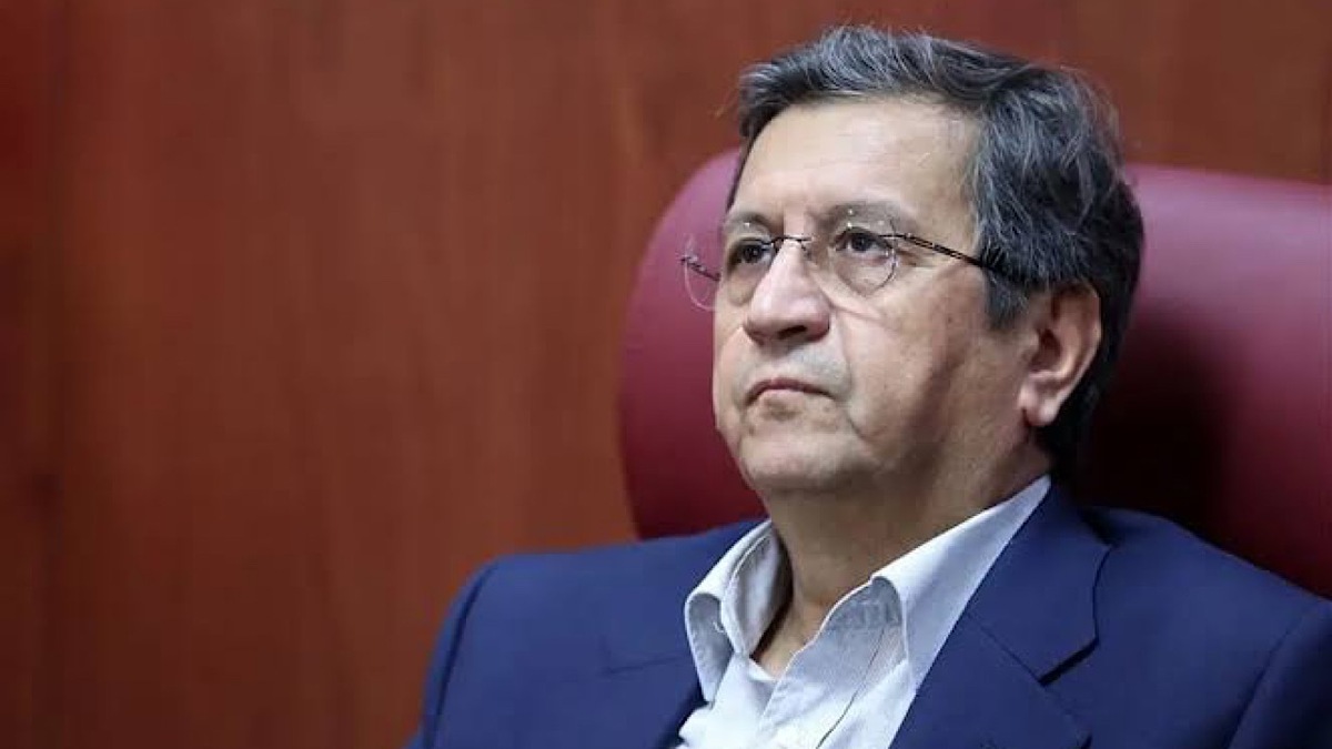 باشگاه خبرنگاران -اولویت نخست ما تأمین کالا‌های اساسی، ارز مورد نیاز مردم و همچنین دارو بود