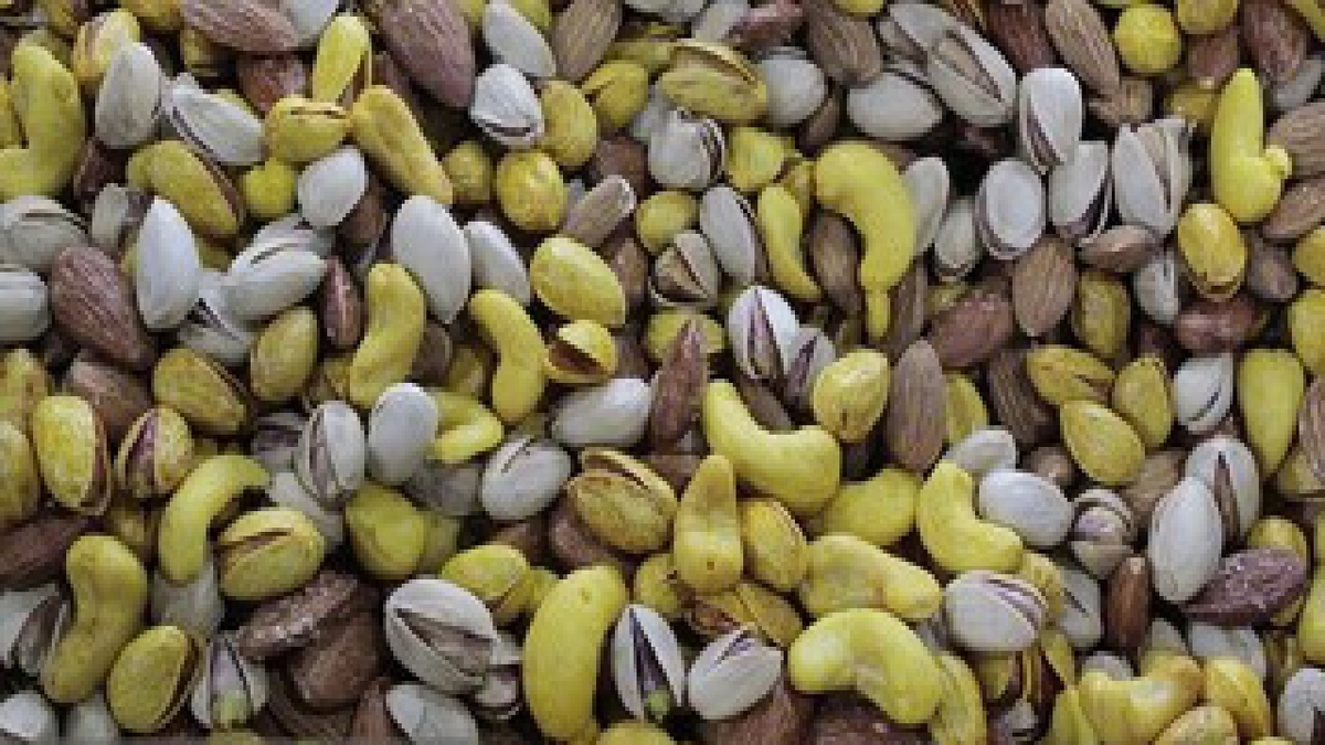 باشگاه خبرنگاران -تنقلات را در آخر شب نخورید