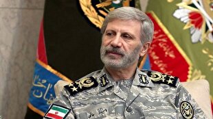 فرمانده ارتش: با اتکا به قدرت و پشتوانه ملت ایران در برابر هرگونه تهدید دشمن می‌ایستیم