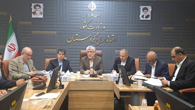 بازسازی واحدهای تولیدی آسیب‌دیده در جنگ تحمیلی اخیر با مشارکت بانک‌ها