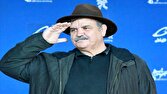 کیانوش گرامی: با تمام سختی‌ها پای کشورمان ایستاده‌ایم + فیلم