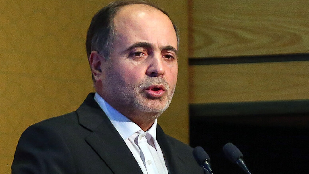 وزیر جهادکشاورزی: قیمت ۱۰ قلم کالای اساسی بررسی می‌شود