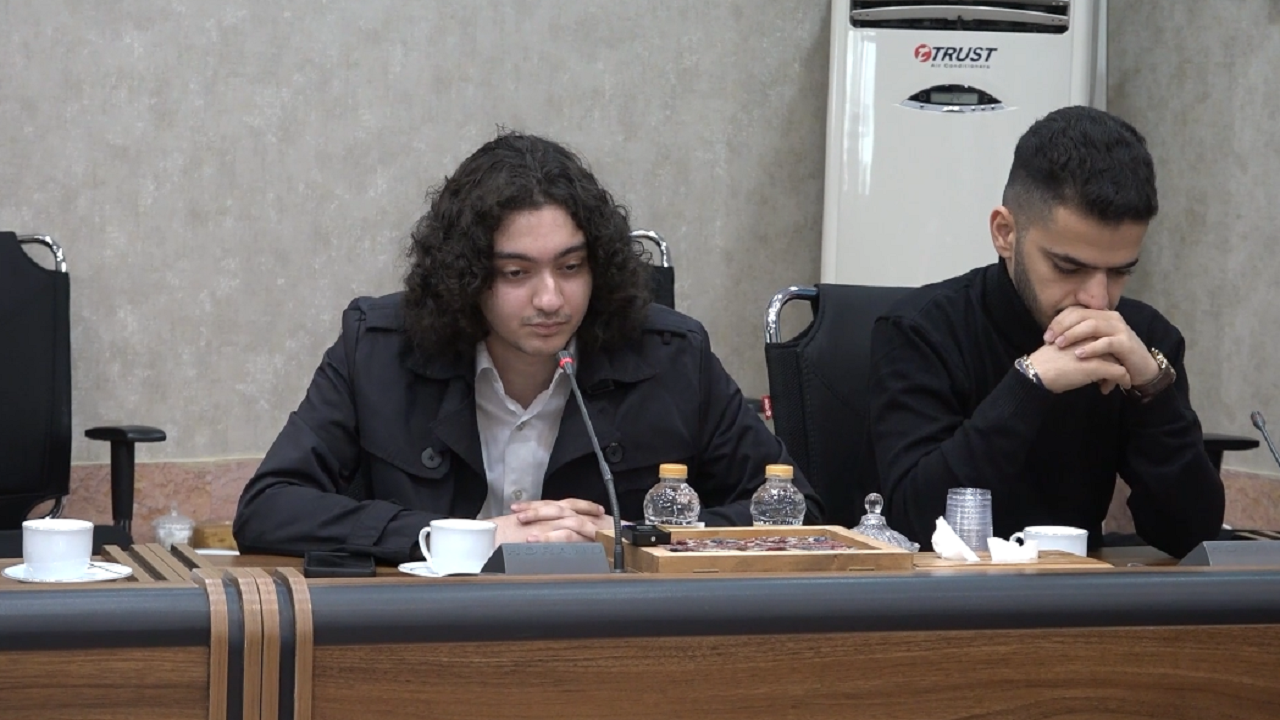 مشاوران نوجوان حلقه اتصال مسئولان با نسل آینده هستند