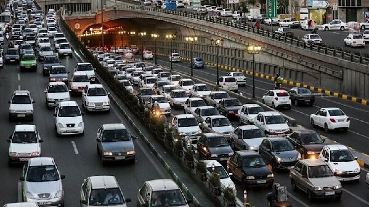 شکل گیری ترافیک صبحگاهی در بزرگراه های پایتخت