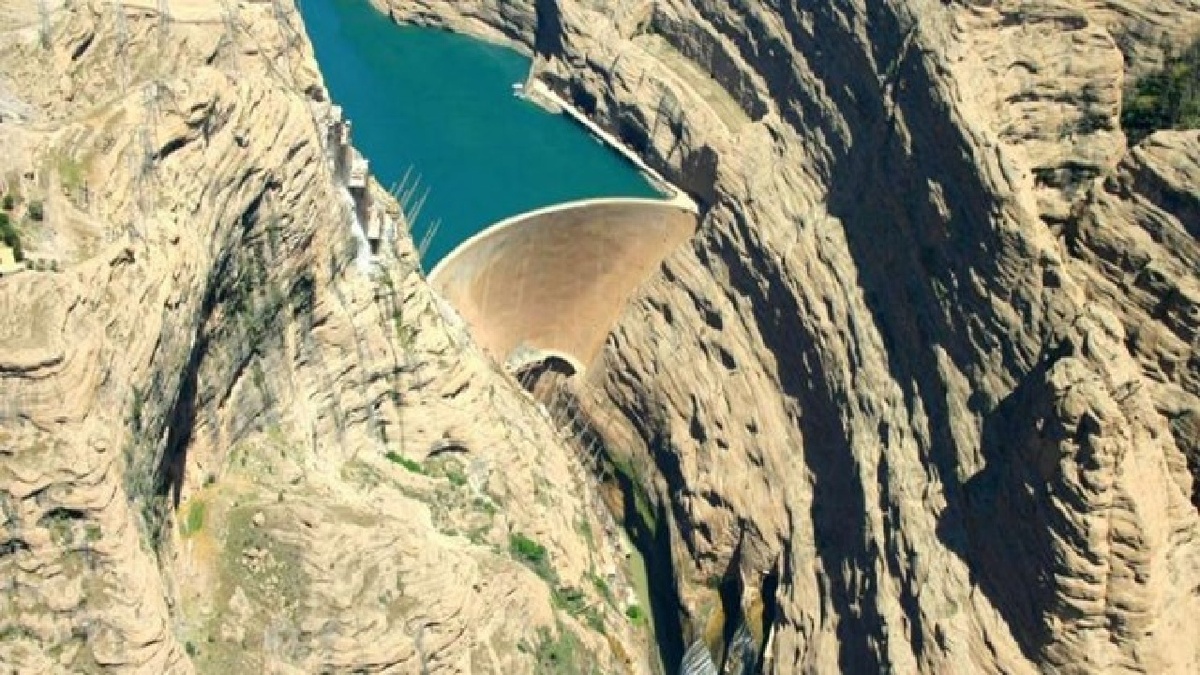 باشگاه خبرنگاران -سد دز، شاهکار مهندسی خوزستان در آستانه لبریز شدن؛ نویدبخش رونق و هشداری برای چالش‌ها