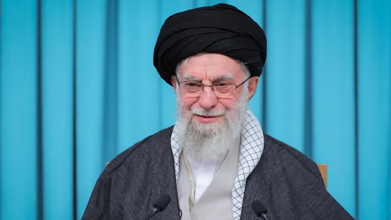 واکنش رهبر شهید به ایجاد مکان امن برای محافظت از ایشان + فیلم