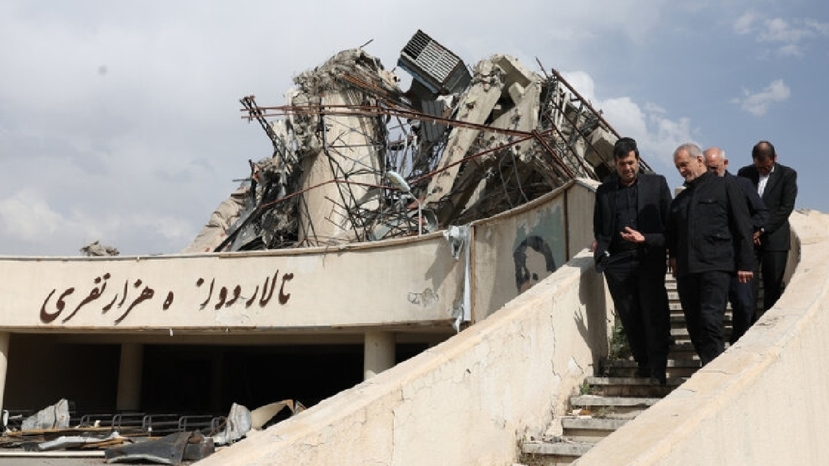 باشگاه خبرنگاران -پزشکیان: دشمنان از هر نماد امید، انسجام و افتخار ملت ایران هراس دارند