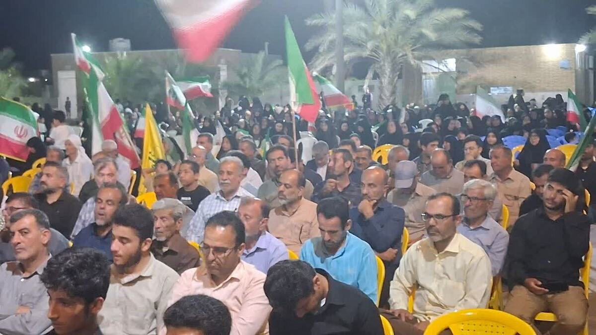 باشگاه خبرنگاران -اجتماع باشکوه مردم انقلابی آبدان در شب های اقتدار و مقاومت + عکس و فیلم