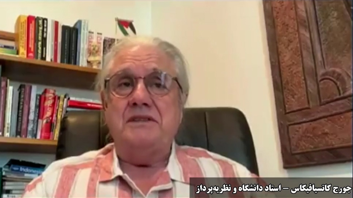 مجسمه طلایی ترامپ یادآور گوساله سامری شد + فیلم