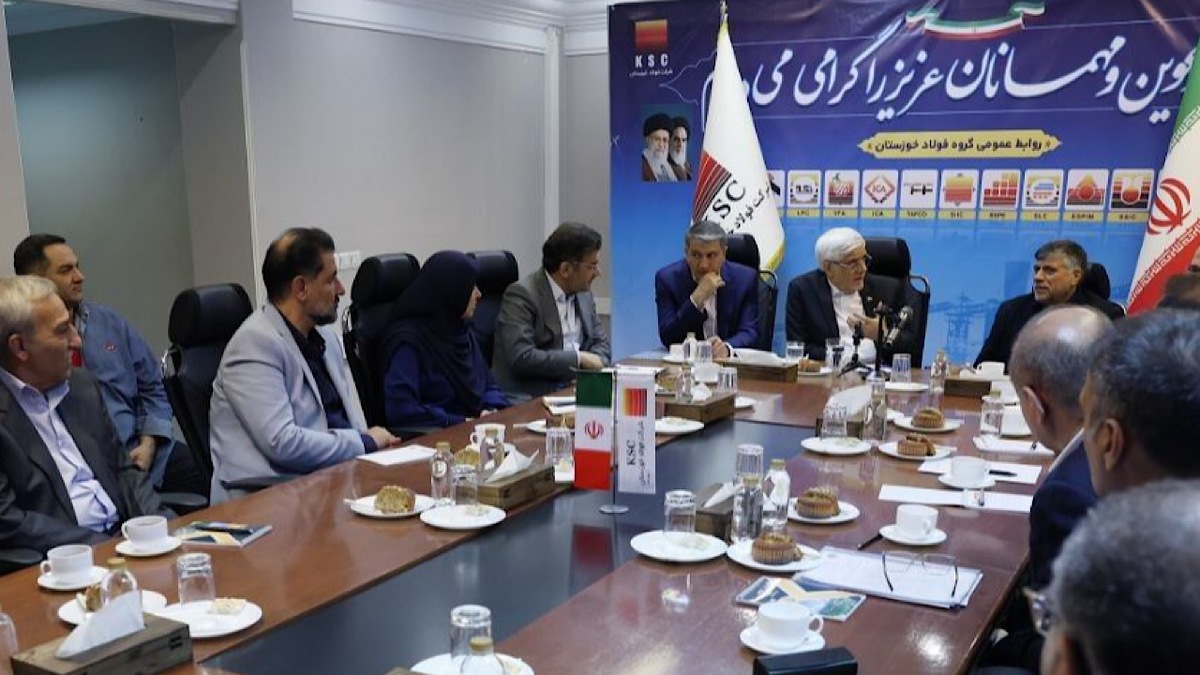باشگاه خبرنگاران -عارف: دوران مدیریت ساعتی گذشته است/ کشور به مسئولیت جهادی نیاز دارد