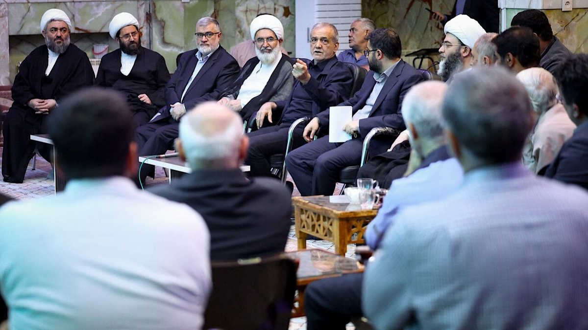 باشگاه خبرنگاران -پزشکیان: تغییر رفتار مصرفی جامعه، نیاز فوری کشور در شرایط کنونی است