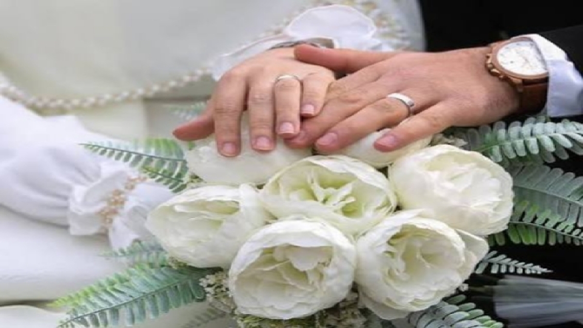باشگاه خبرنگاران -پیوند قلب ها؛ از واسطه گری تا جشن ازدواج در میدان