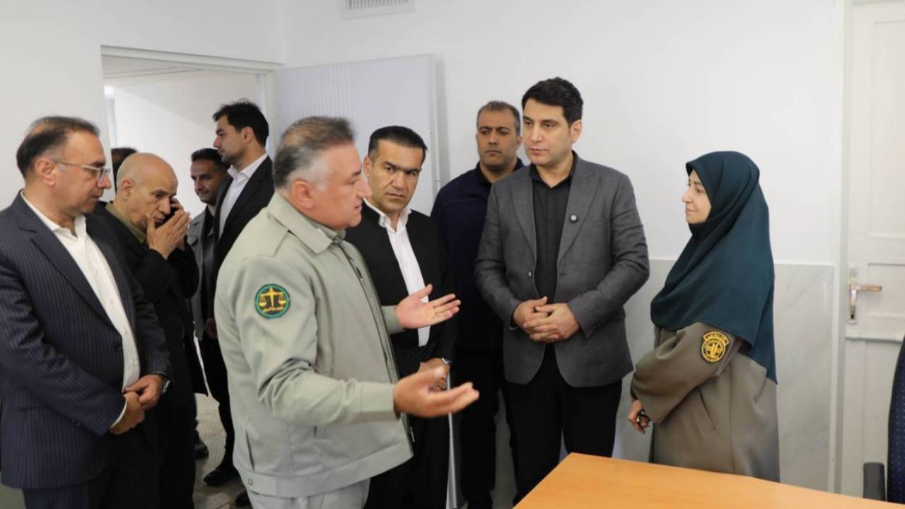 احداث اقامتگاه های گردشگری در اورامان با ملاحظات زیست محیطی/ تاکید بر استقرار یک فروند بالگرد اطفای حریق