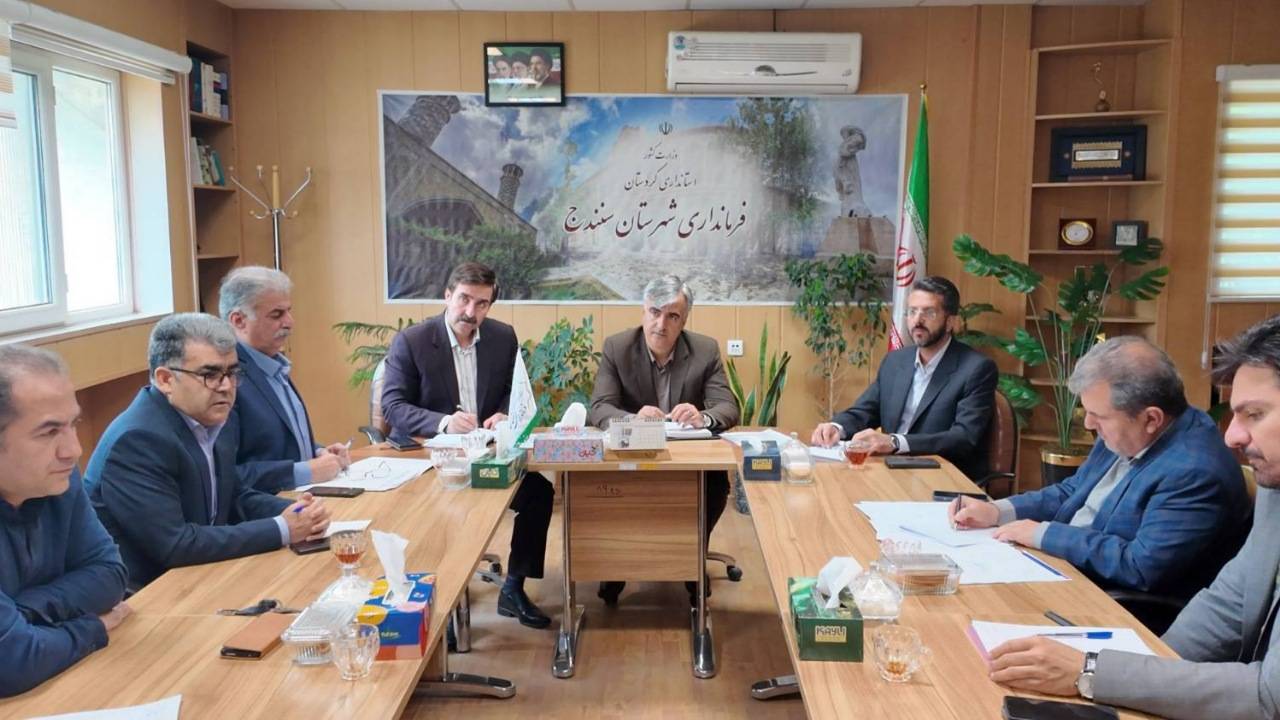۶۲ میلیارد تومان به خسارت دیدگان جنگ تحمیلی در سنندج پرداخت شد