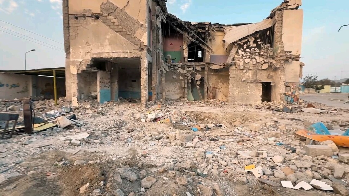 باشگاه خبرنگاران -۱۲۸ مدرسه و فضای آموزشی جنگ زده استان کرمانشاه با مشارکت مردم مرمت شد