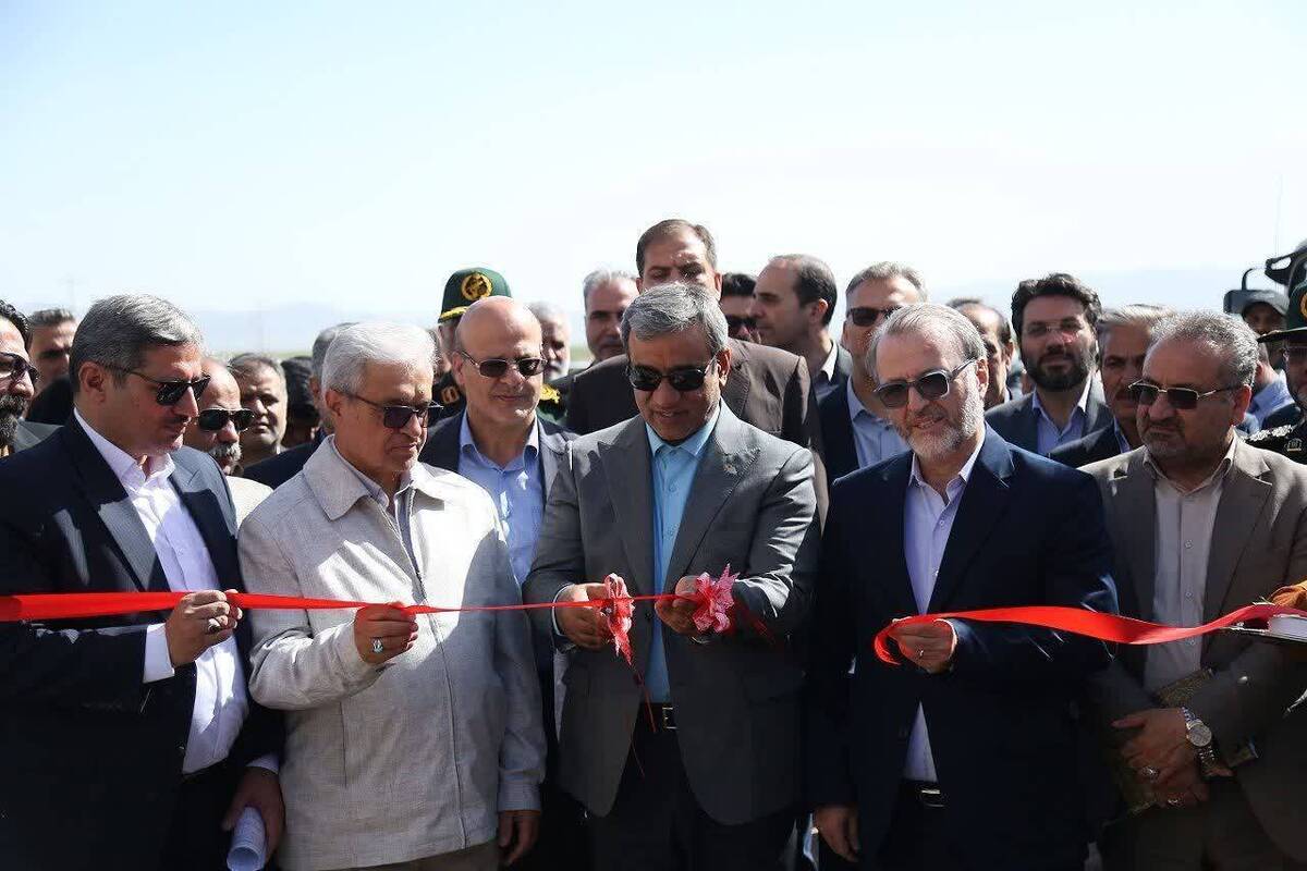 باشگاه خبرنگاران -بهره‌برداری از نیروگاه خورشیدی یک‌مگاواتی در سبزوار