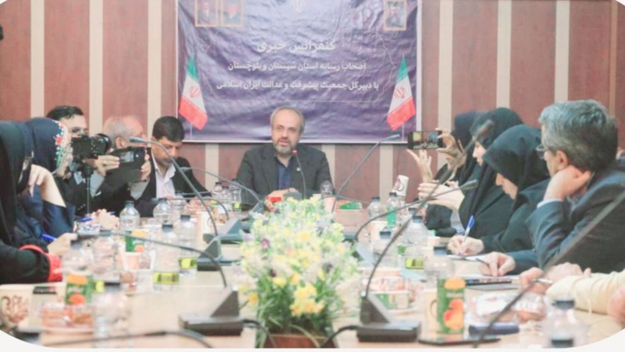 حکمرانی مطلوب در گرو عقلانیت انقلابی است/ قدرت، ابزار خدمت است نه هدف نهایی