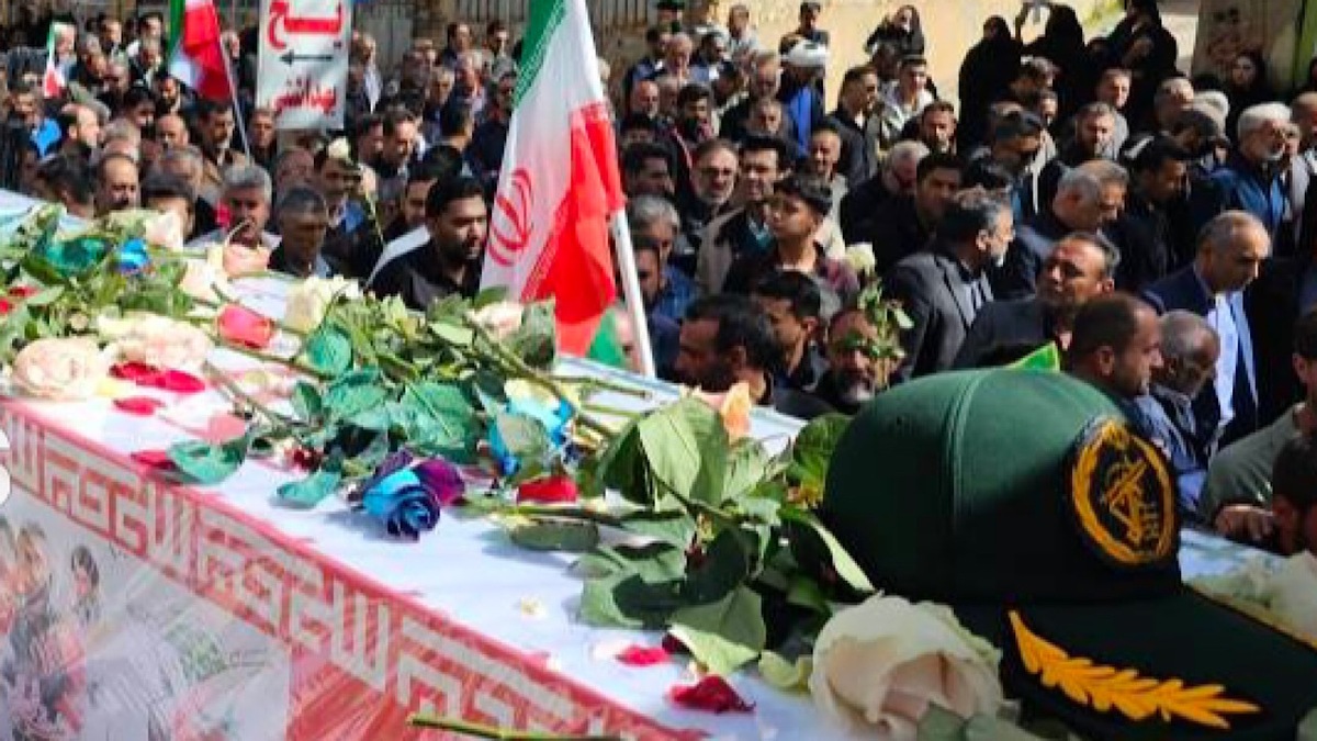 باشگاه خبرنگاران -کشتی ۲۳ پهلوان شهید تقدیم انقلاب کرد