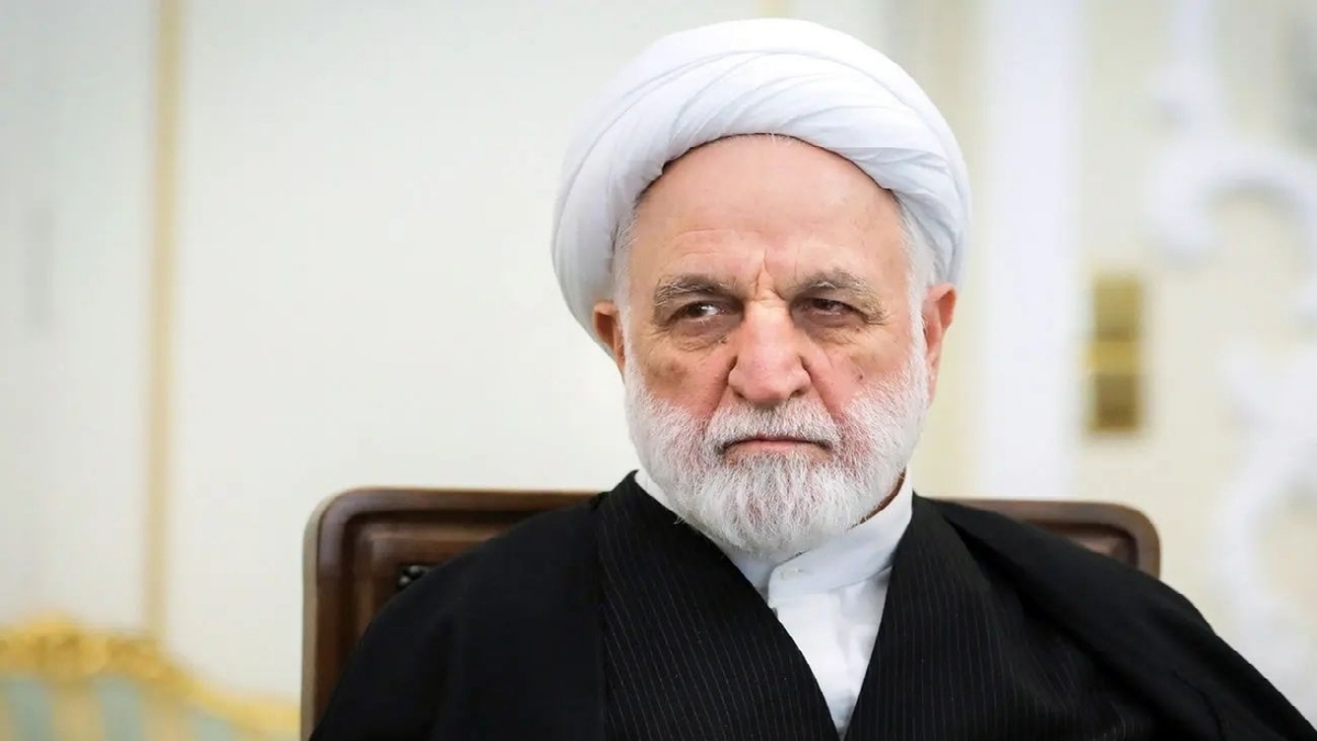 باشگاه خبرنگاران -دشمن در جنگ اخیر به استیصال رسید/ به هیچ وجه نباید حضور مردم در صحنه کمرنگ شود