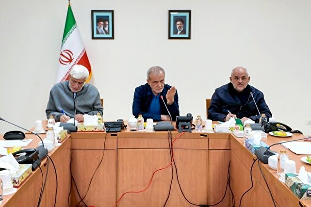 مأموریت پزشکیان به بانک مرکزی و دستگاه‌های اقتصادی دولت